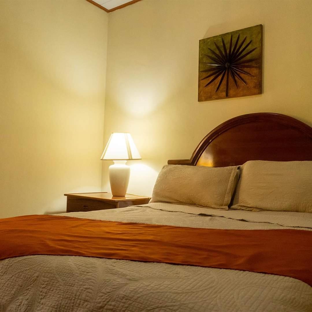 Apart Hotel Acuarious De Luis Estelí Kültér fotó