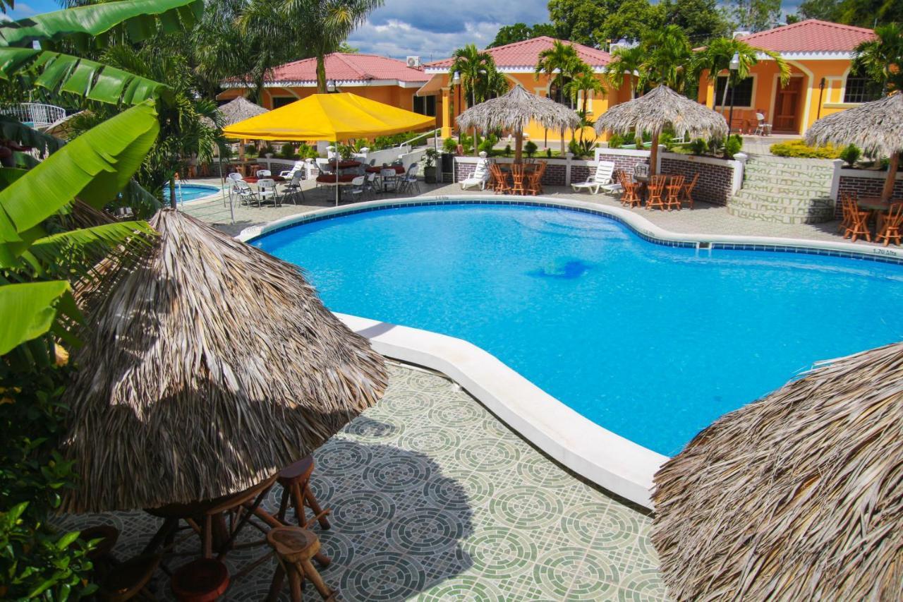 Apart Hotel Acuarious De Luis Estelí Kültér fotó
